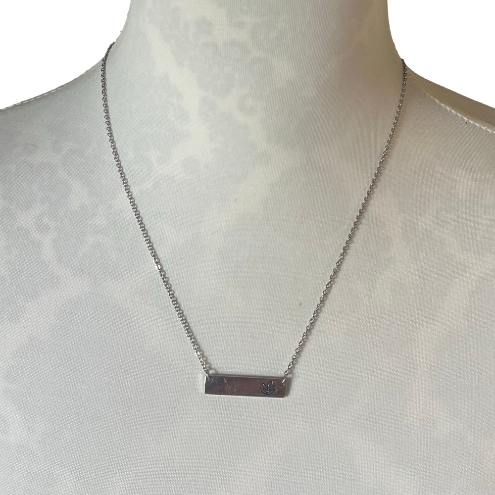 White Missionary “The Field Is Ready to Harvest” Silver Bar Necklace - Picture 2 of 3